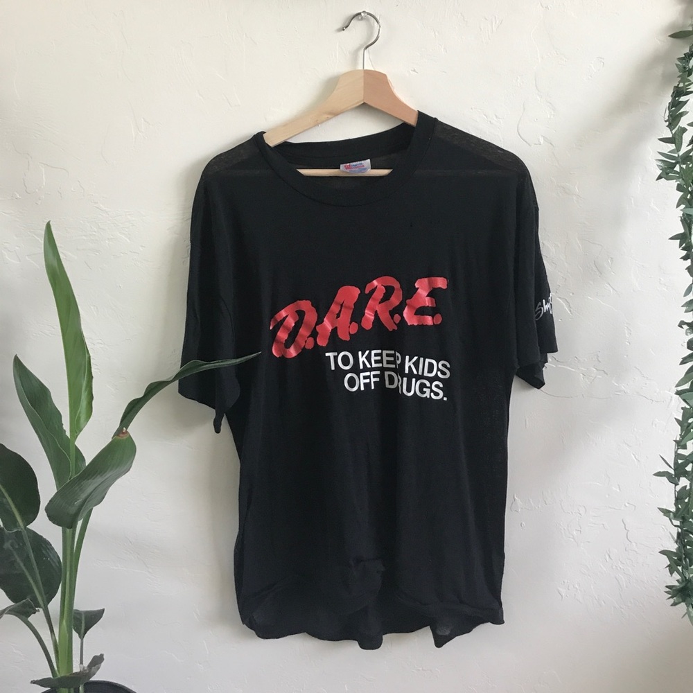 VINTAGE Dare t-shirt